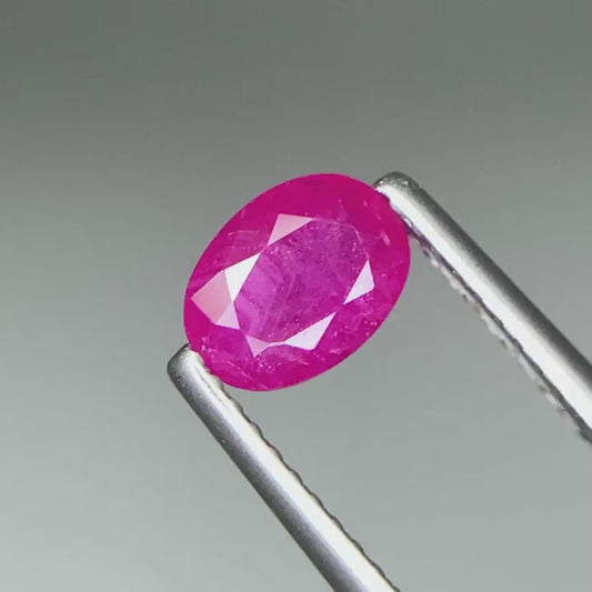 Alluring 1.37ct Natural Pink Sapphire – Heat Treated Gemstone